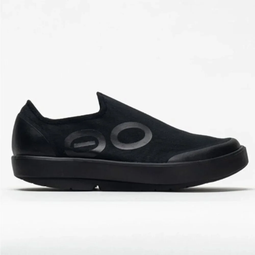 OOFOS Men's OOMG Sport Eezee Low in Black Shoe Size 9.5